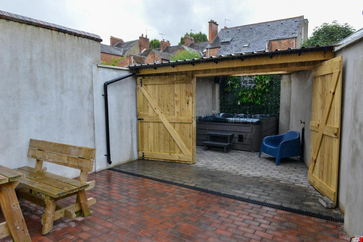 Esterville 1 And 2 Bedrooms Hot Tub Extra Fee *