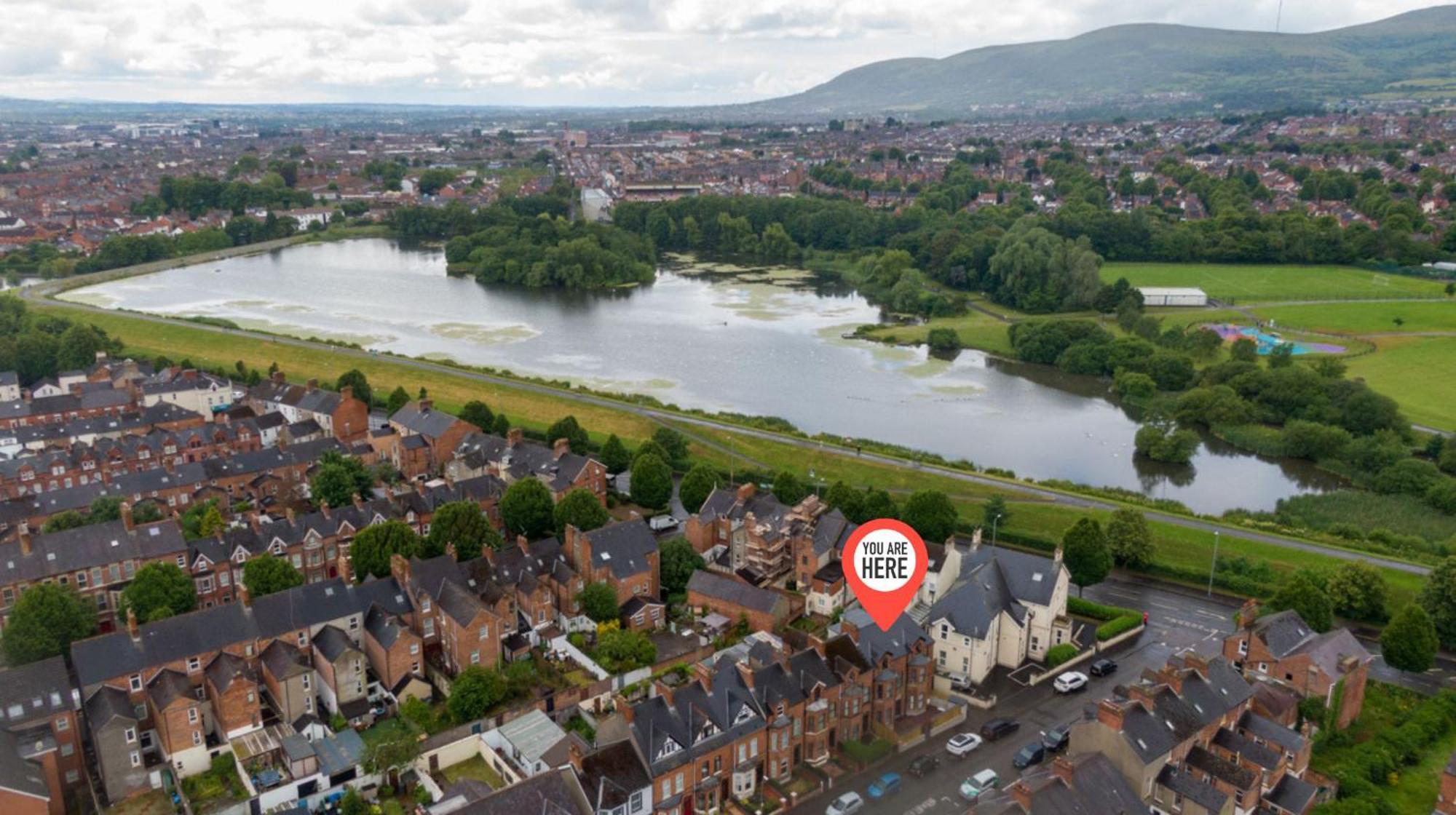 Esterville 1 And 2 Bedrooms Hot Tub Extra Fee * Belfast
